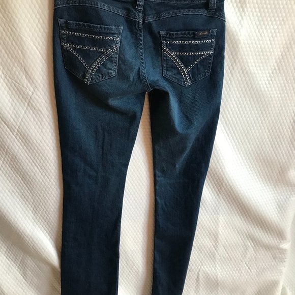 SEVEN7 WOMEN JEANS SZ JR 27" SLIM BOOT CUT STRETCH EMBELISHED POCKET EUC - Picture 11 of 11